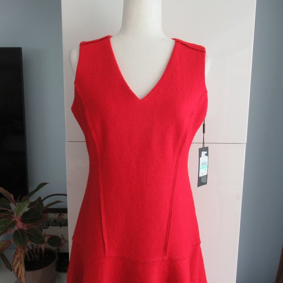 KARL LAGERFELD PARIS Women's Red Jumper Sleeveless Woold Blend Dress Sz 8 *Flaw - Picture 2 of 16